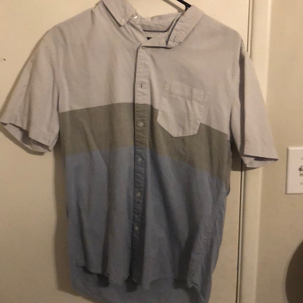 Button up Shirt